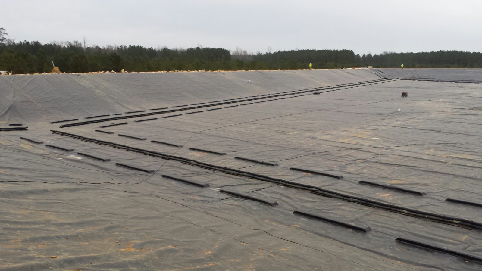 Floating Covers Chesapeake Containment Systems, Inc.